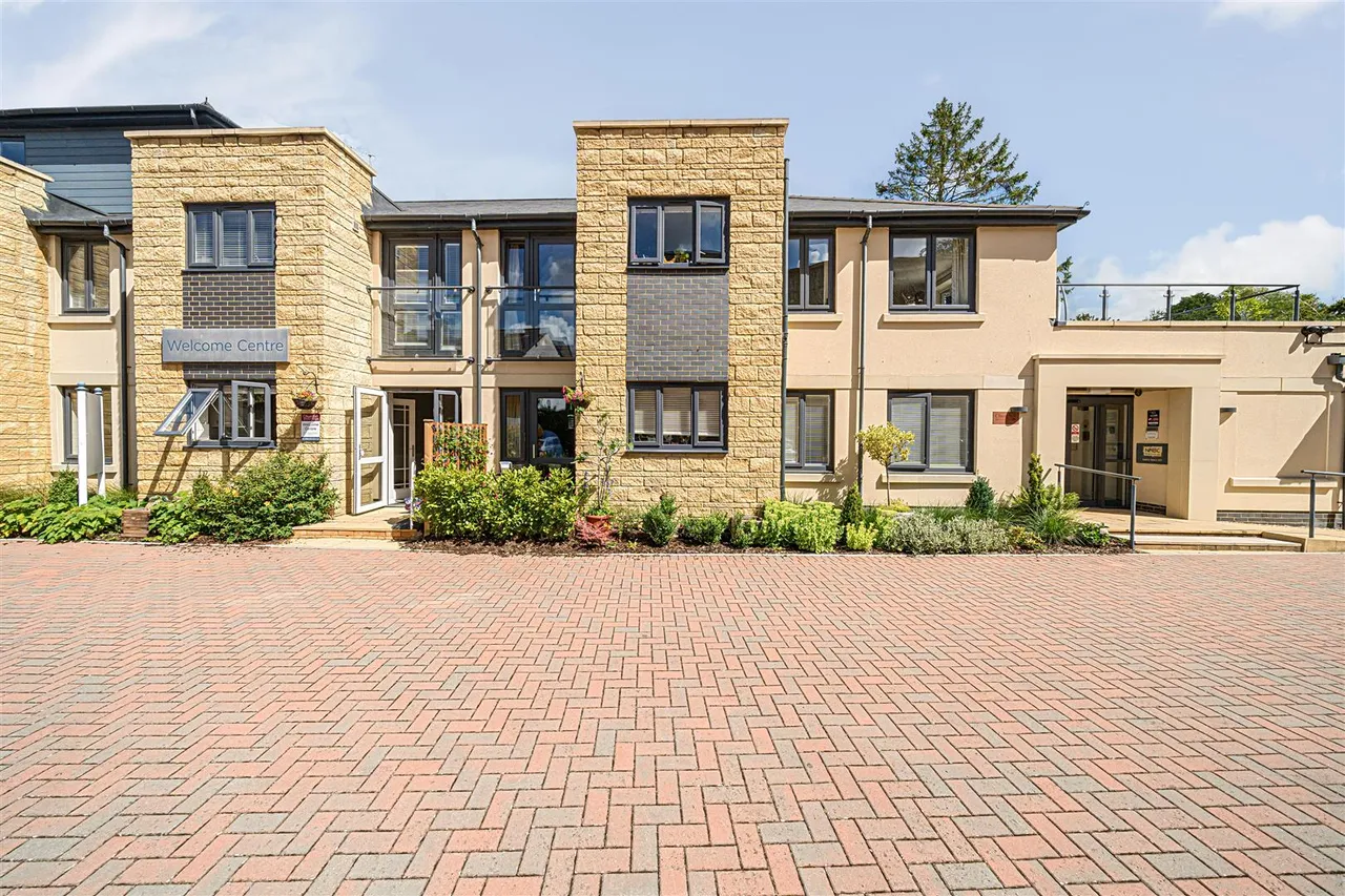 1 bed flat to rent, Gloucester Road, Malmesbury, SN16