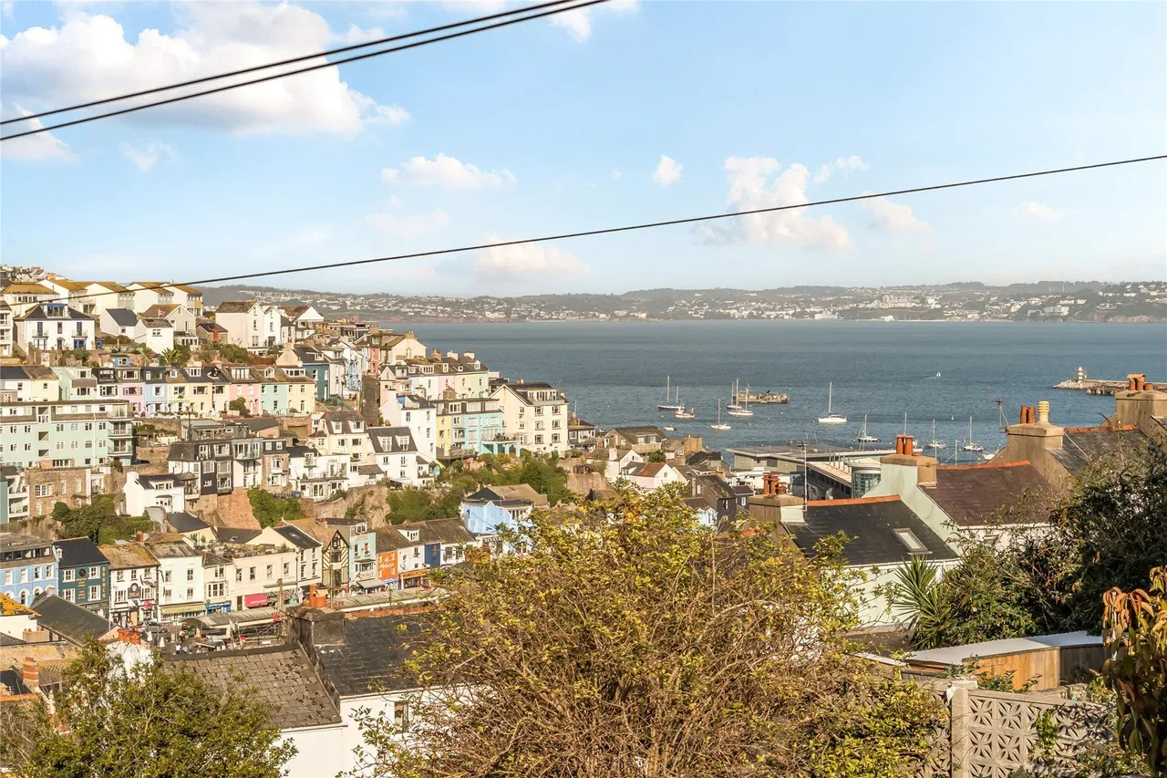 3 bed property for sale, Mount Road, Brixham, TQ5
