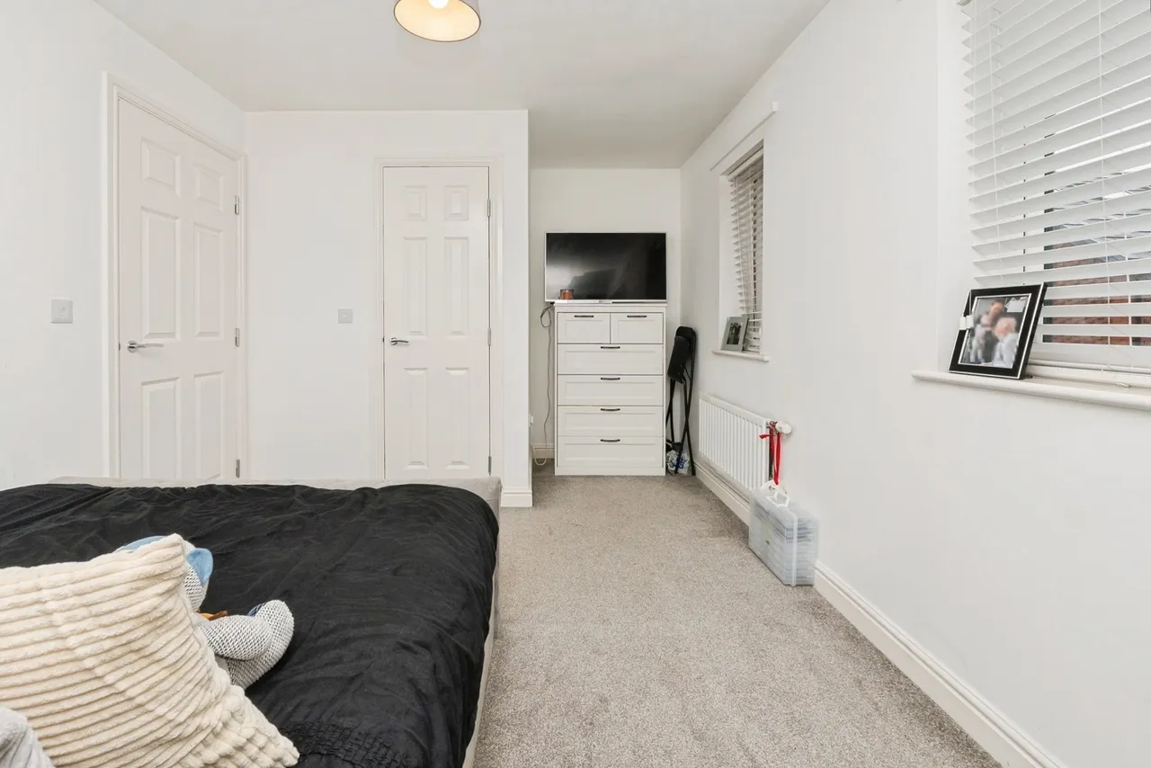 Paignton Square, BRISTOL, Avon, BS4, photo 13