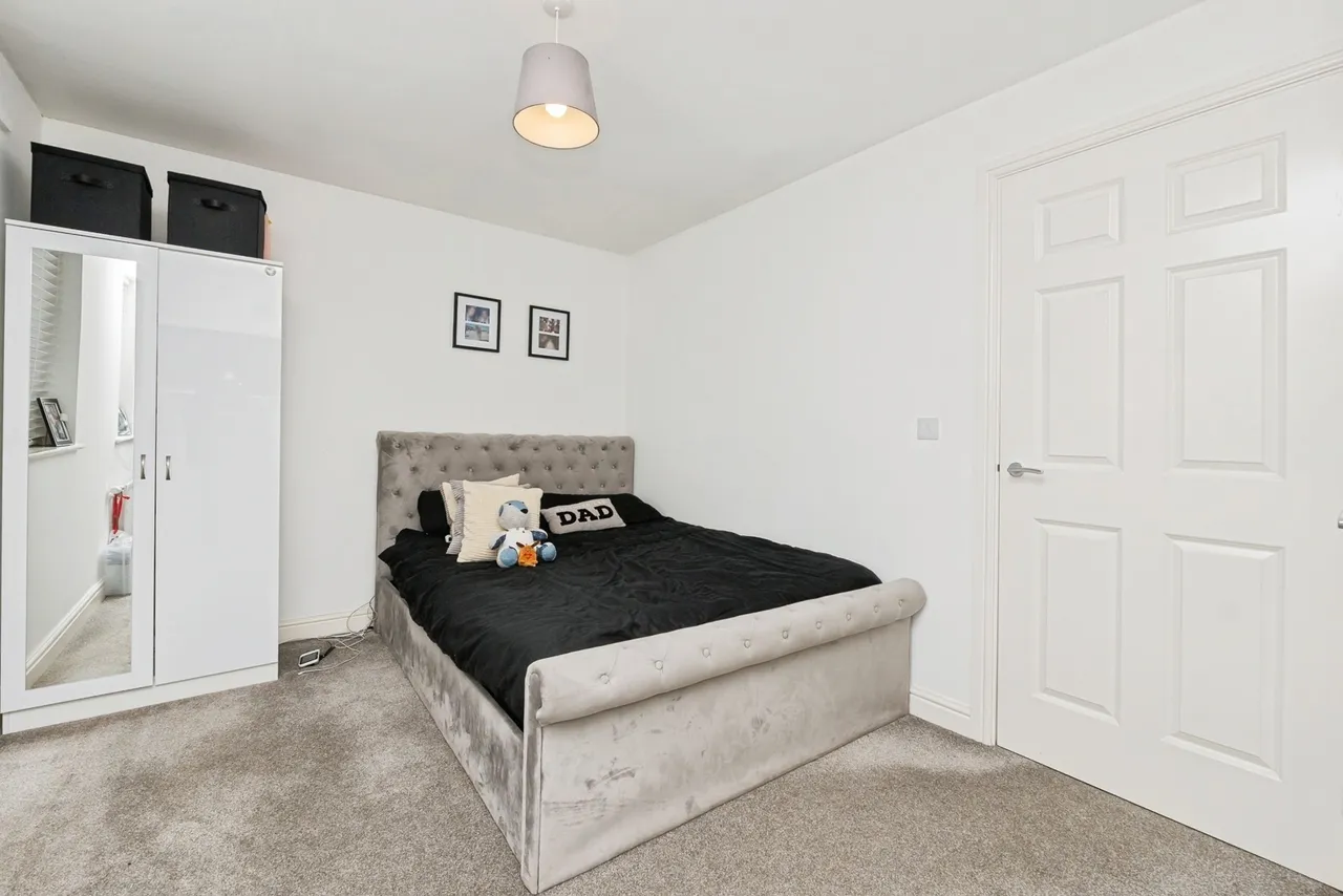 Paignton Square, BRISTOL, Avon, BS4, photo 11