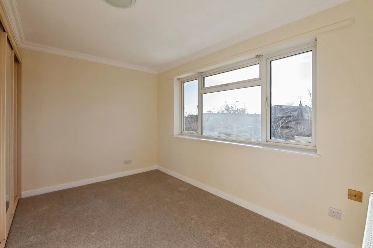 Raphael Drive, Shoeburyness, Southend-on-Sea, Essex, SS3, photo 16