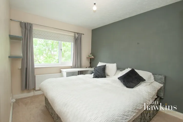 Otter Way, Royal Wootton Bassett, SN4, photo 13