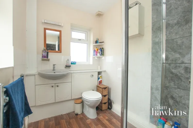 Otter Way, Royal Wootton Bassett, SN4, photo 12