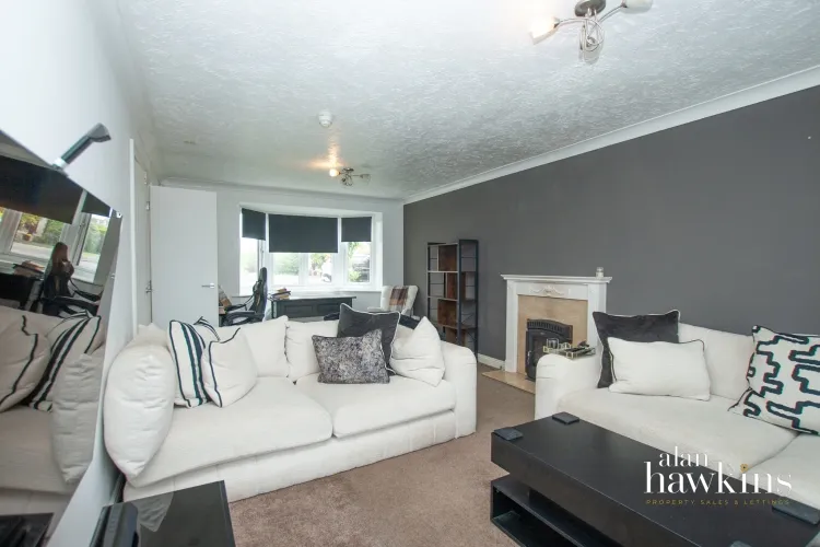 Otter Way, Royal Wootton Bassett, SN4, photo 5