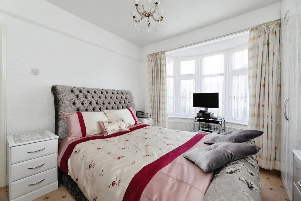 Rowden Road, Chingford, E4, photo 3