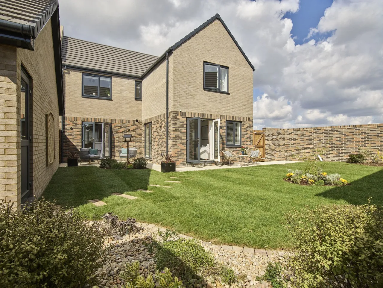 Ferry Road, Laureate Fields, IP11, photo 2