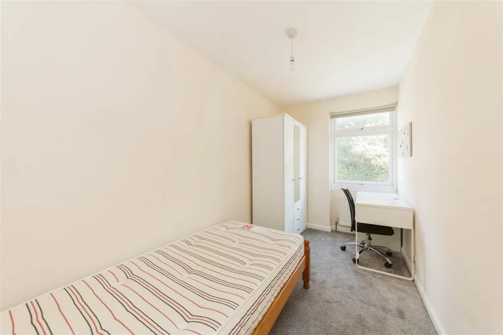 Trendlewood Park, Stapleton, BS16, photo 12
