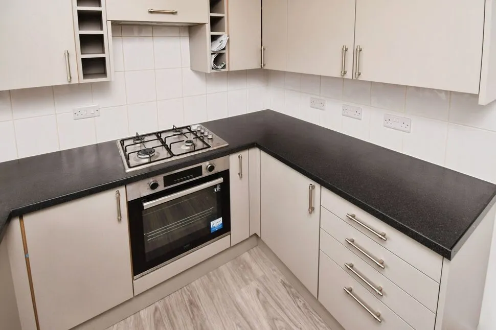 Hearsall Lane, Coventry, CV5, photo 12