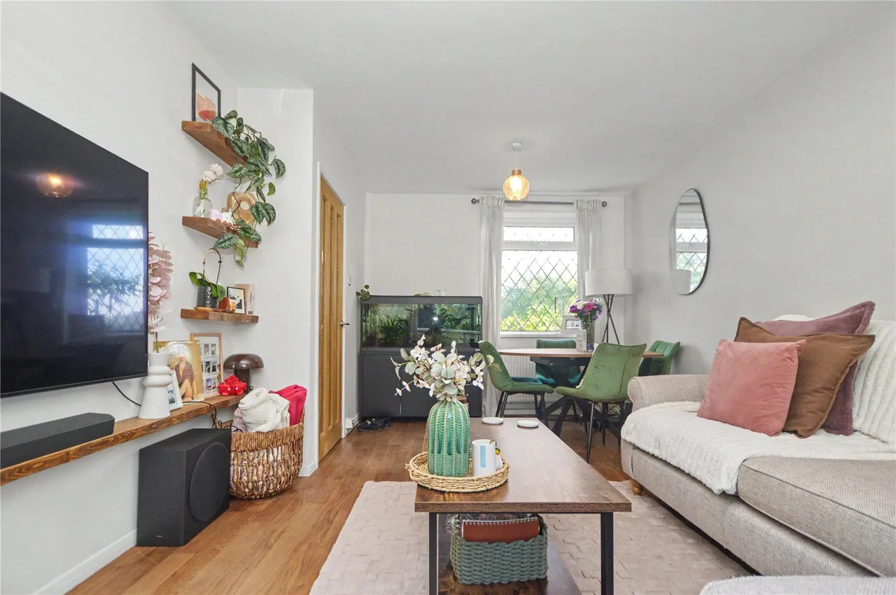 Windsor Crescent, Rothwell, LS26, photo 9