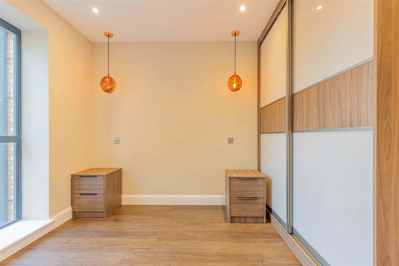 North Drive, Hounslow, photo 12