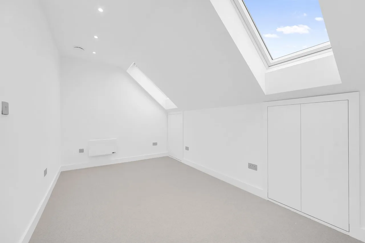 Gordon Road, London, W5 2AR, photo 4