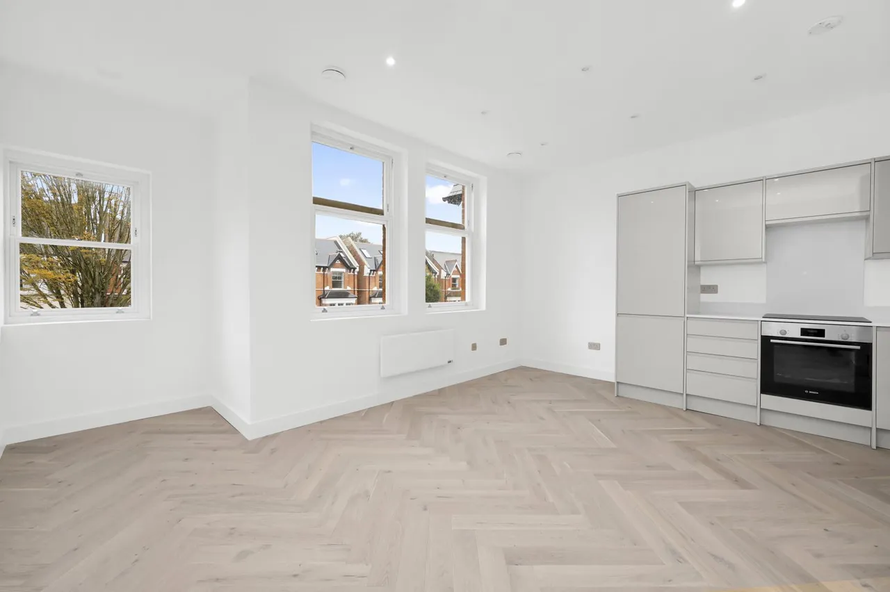 Gordon Road, London, W5 2AR, photo 6