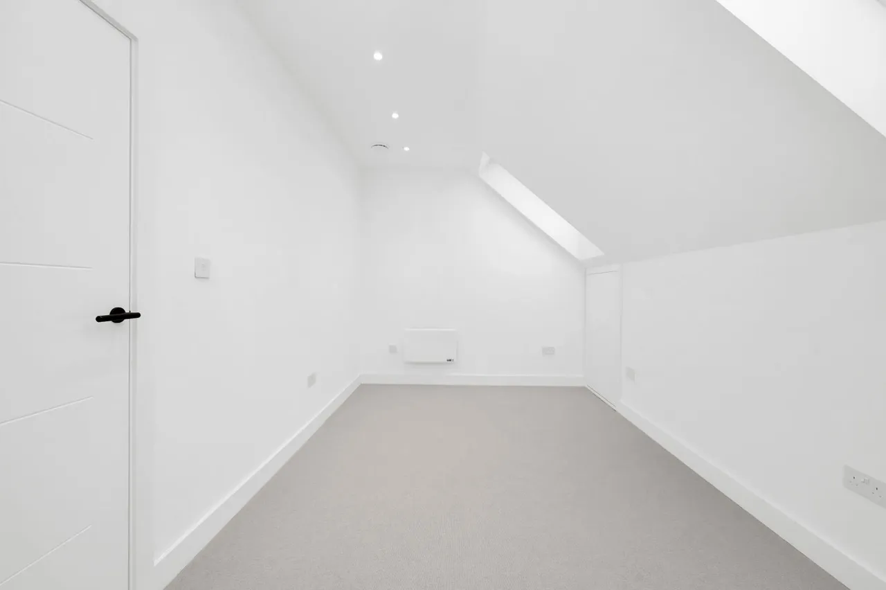 Gordon Road, London, W5 2AR, photo 5