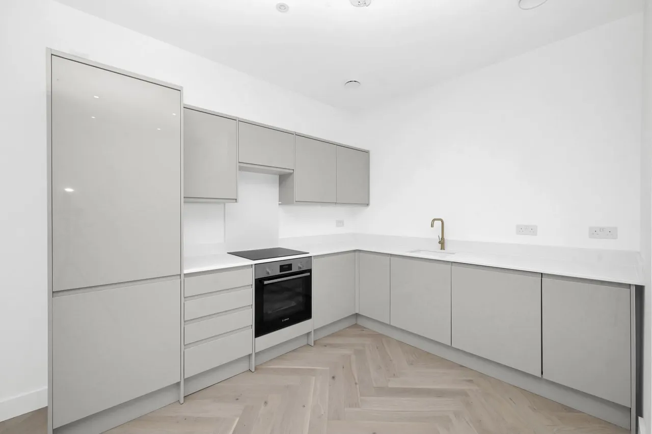 Gordon Road, London, W5 2AR, photo 8