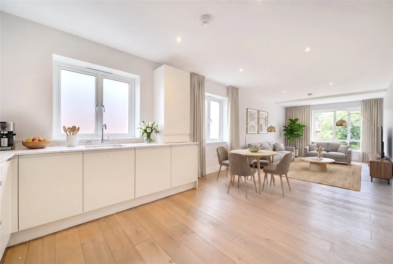 Packhorse Road, SL9, photo 5