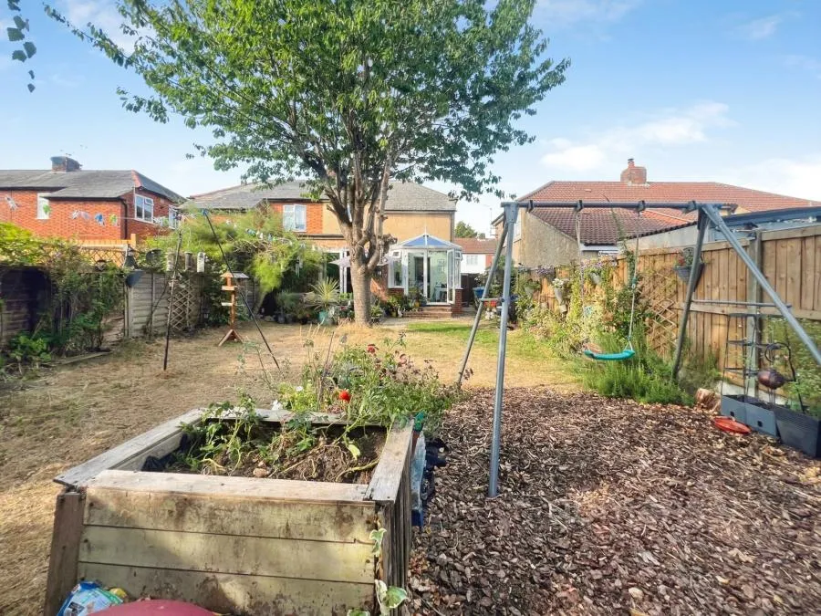 Anglesey Road, Aldershot, GU12, photo 22