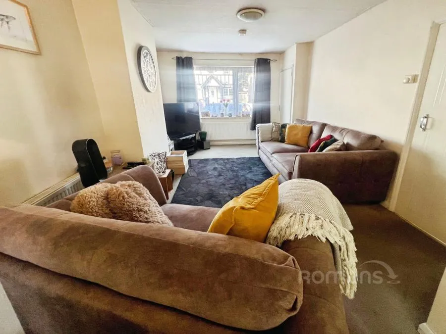 Anglesey Road, Aldershot, GU12, photo 8