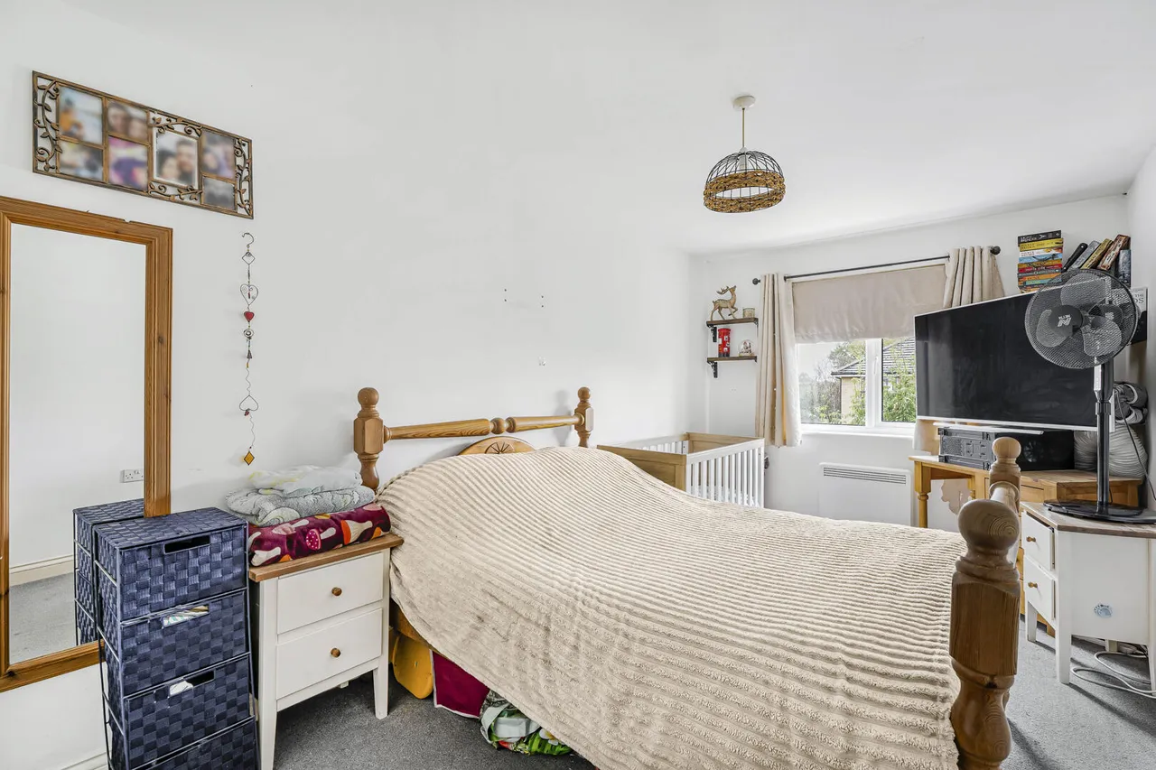 Tysoe Avenue, Enfield Lock, EN3, photo 11