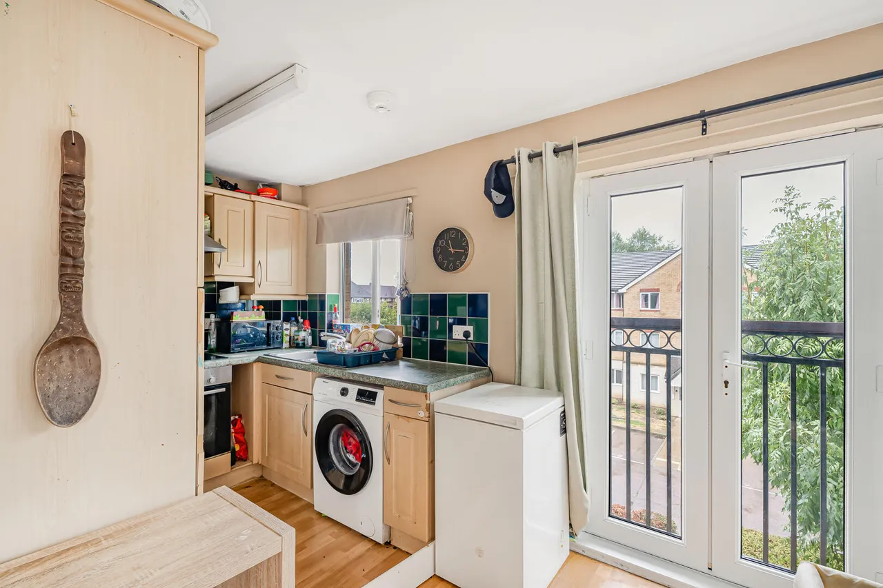 Tysoe Avenue, Enfield Lock, EN3, photo 6