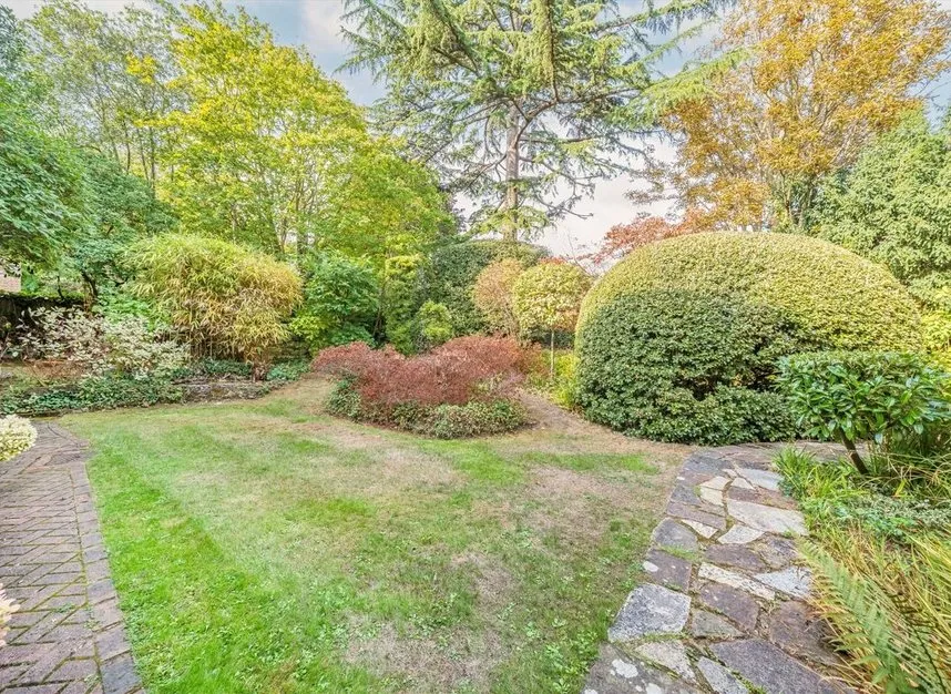 Hook Road, Surbiton, KT6, photo 6