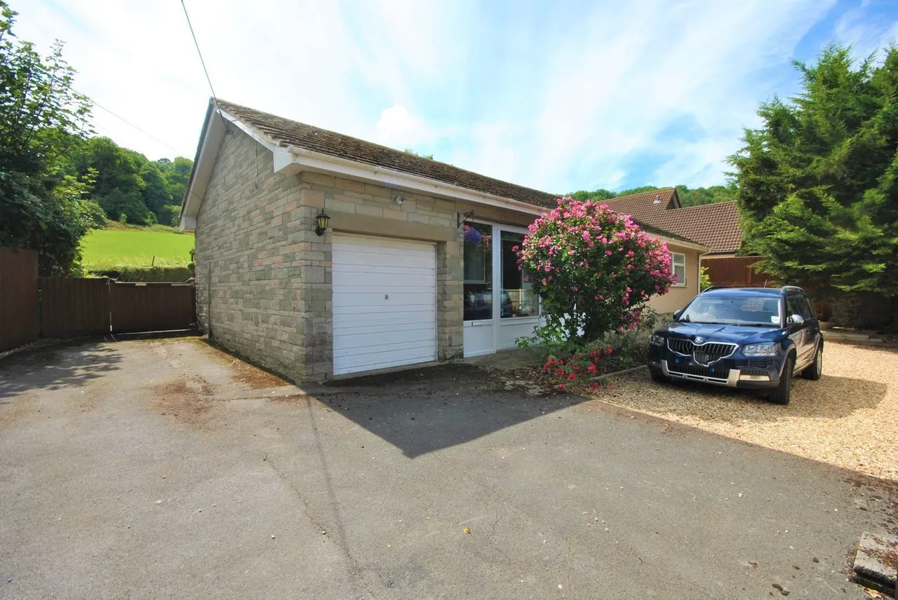 East Street, Banwell, BS29, photo 3