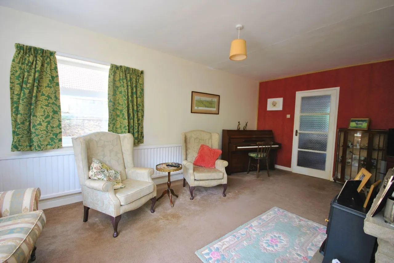 East Street, Banwell, BS29, photo 4