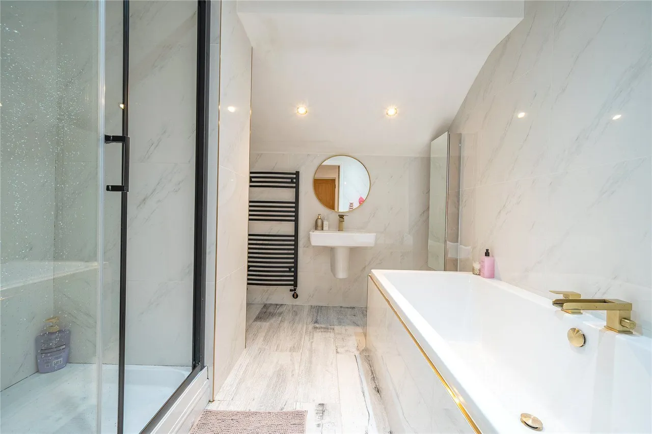 The Acres, Alwoodley, LS17, photo 16
