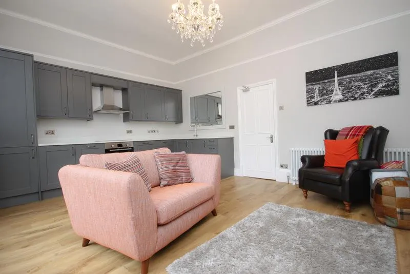 Cleveland Place East, BA1, photo 4