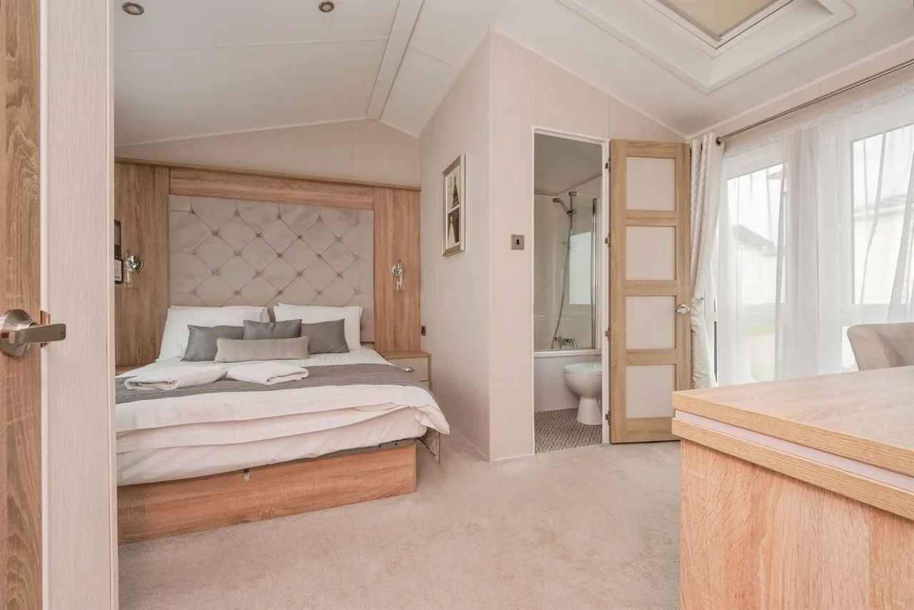 Portland Road, Weymouth, DT4, photo 8