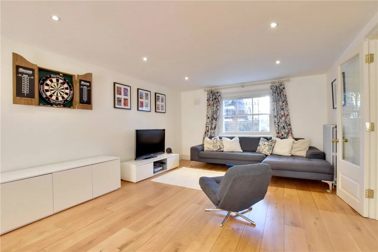 Shooters Hill Road, Blackheath, London, SE3, photo 5