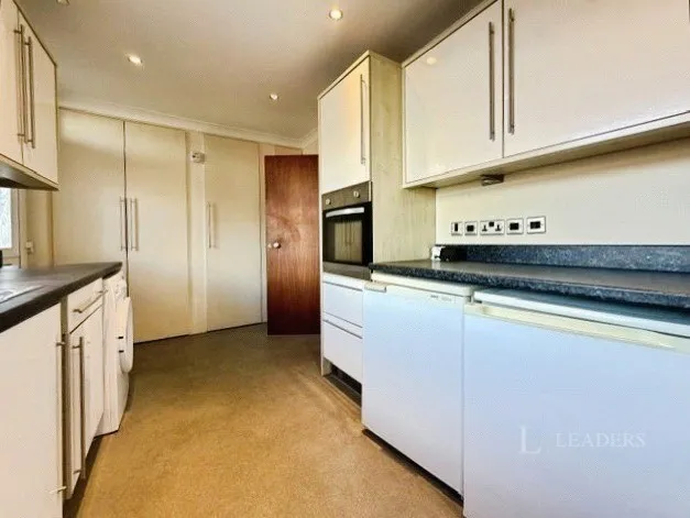 Ipswich Road, Norwich, NR1, photo 6