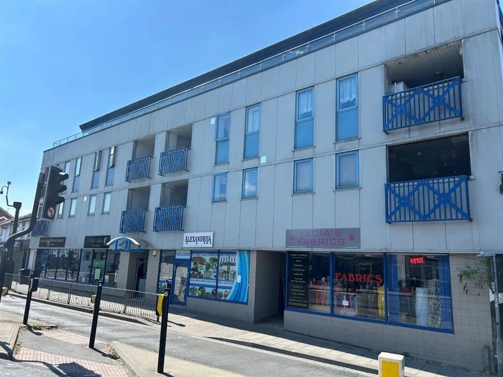2 bed flat for sale, Norwich Road, Ipswich, IP1