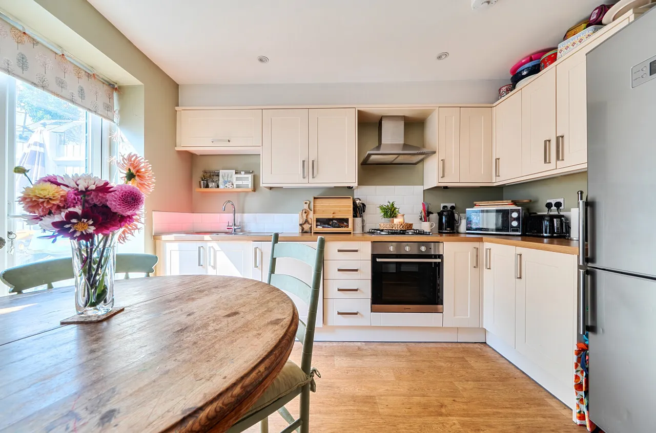 Highbury Place, Wadhurst, TN5, photo 3
