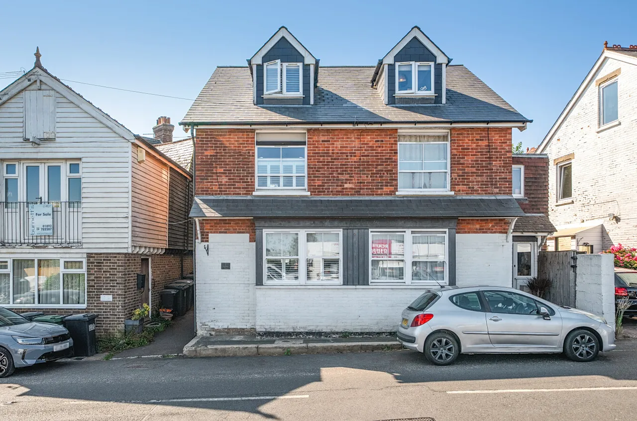 3 bed house for sale, Highbury Place, Wadhurst, TN5