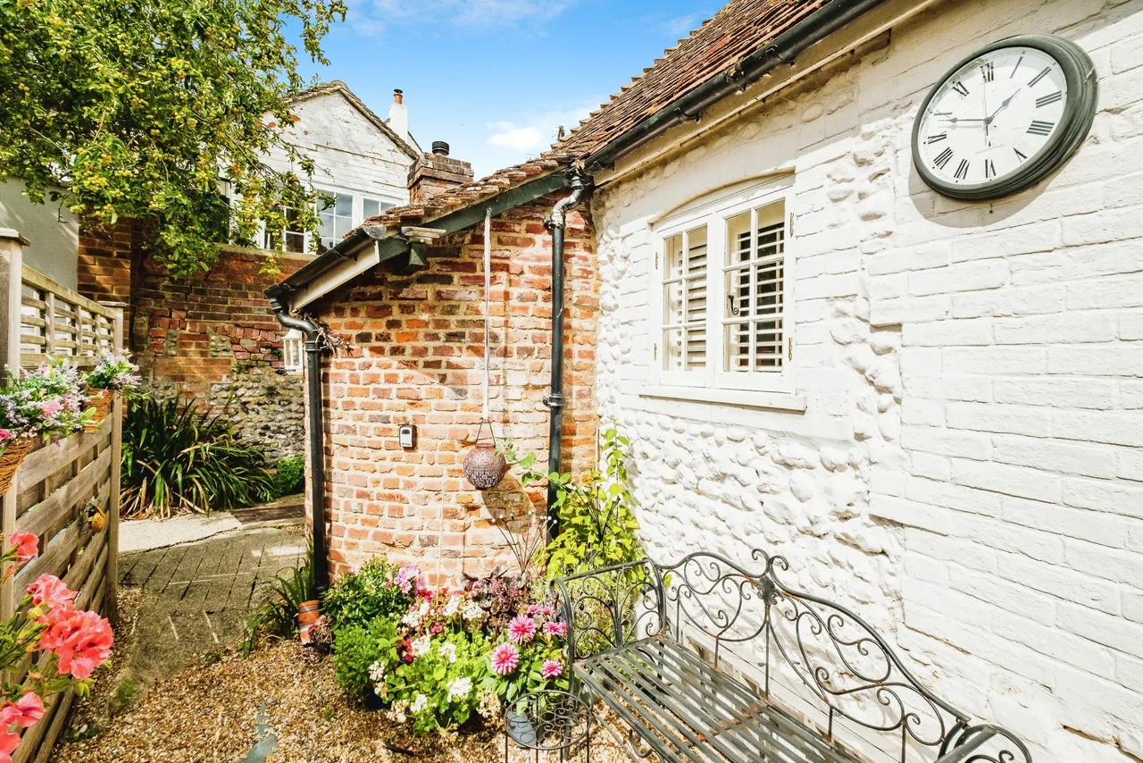 Bakers Arms Hill, Arundel, BN18, photo 12