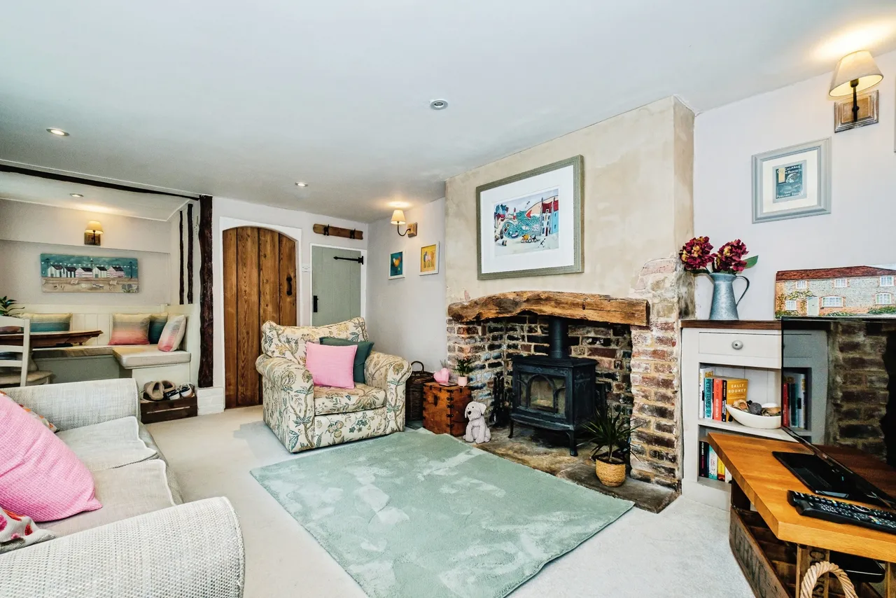 Bakers Arms Hill, Arundel, BN18, photo 4