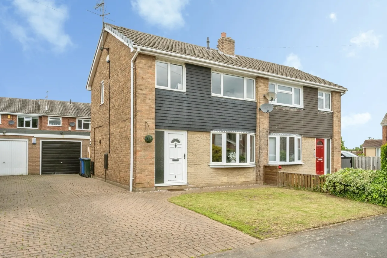 Curzen Crescent, Kirk Sandall, Doncaster, South Yorkshire, DN3, photo 6