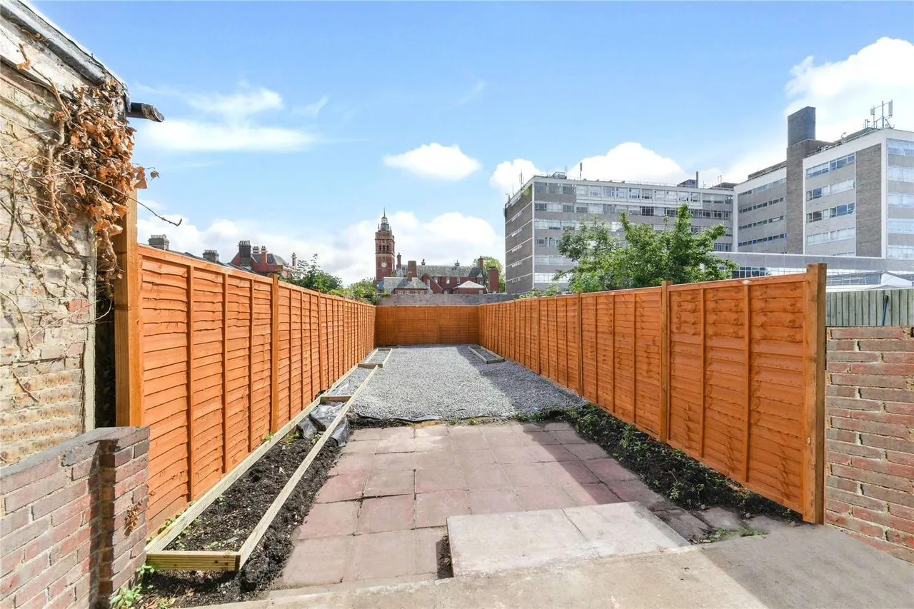 St. Bartholomew's Road, London, E6, photo 10