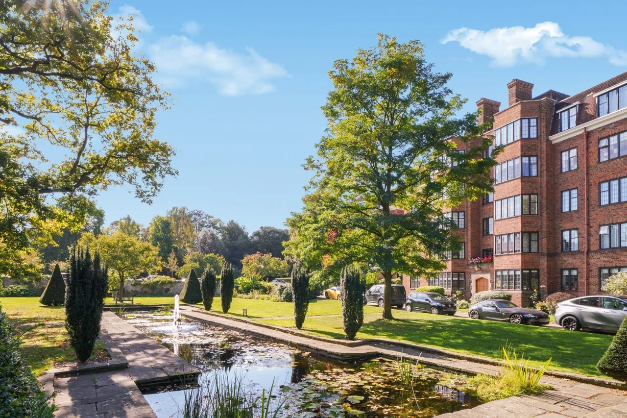 Keble House, Manor Fields, SW15, photo 10