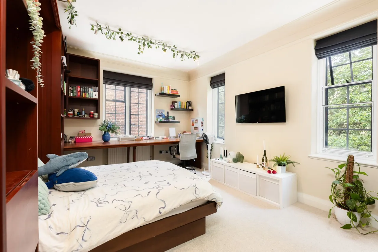 Keble House, Manor Fields, SW15, photo 5