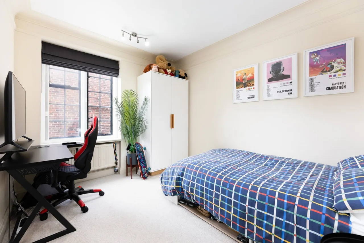Keble House, Manor Fields, SW15, photo 7