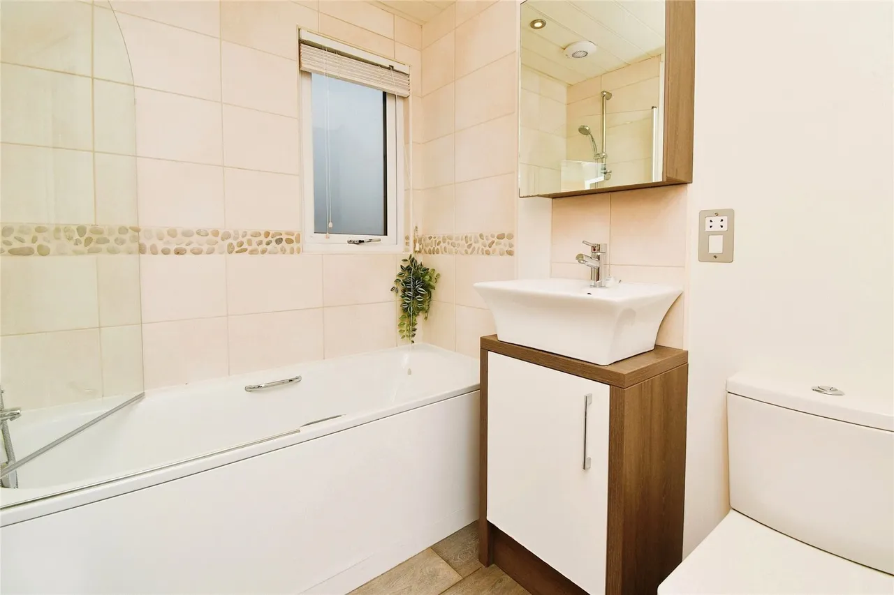 Fishguard Bay Resort, SA65, photo 14