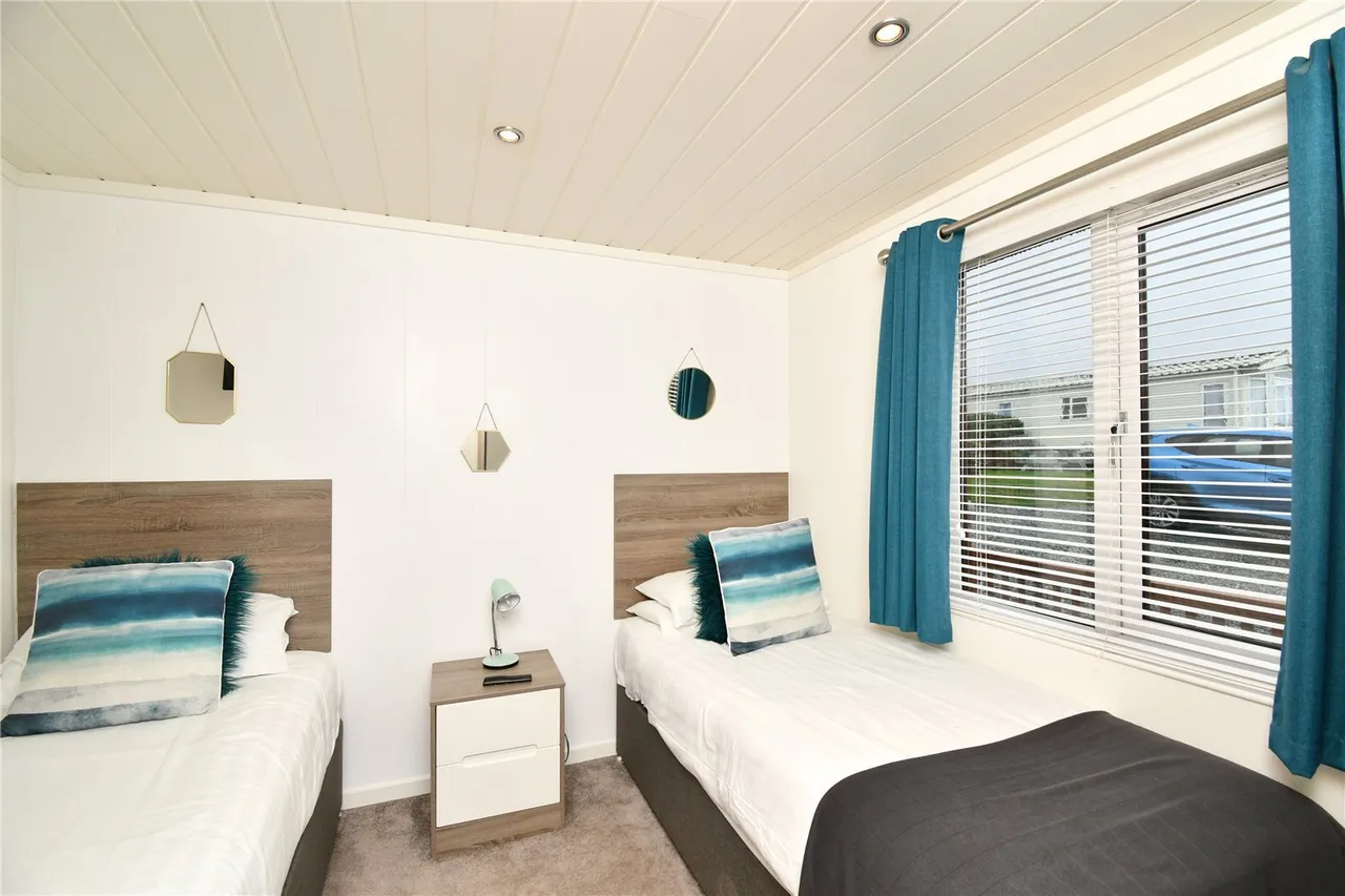 Fishguard Bay Resort, SA65, photo 11