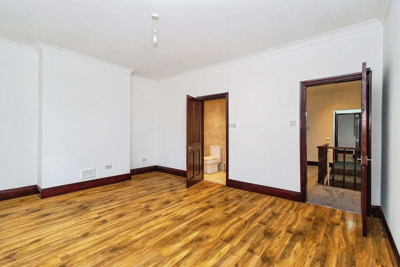 French Barn Lane, Manchester, Lancashire, M9, photo 17