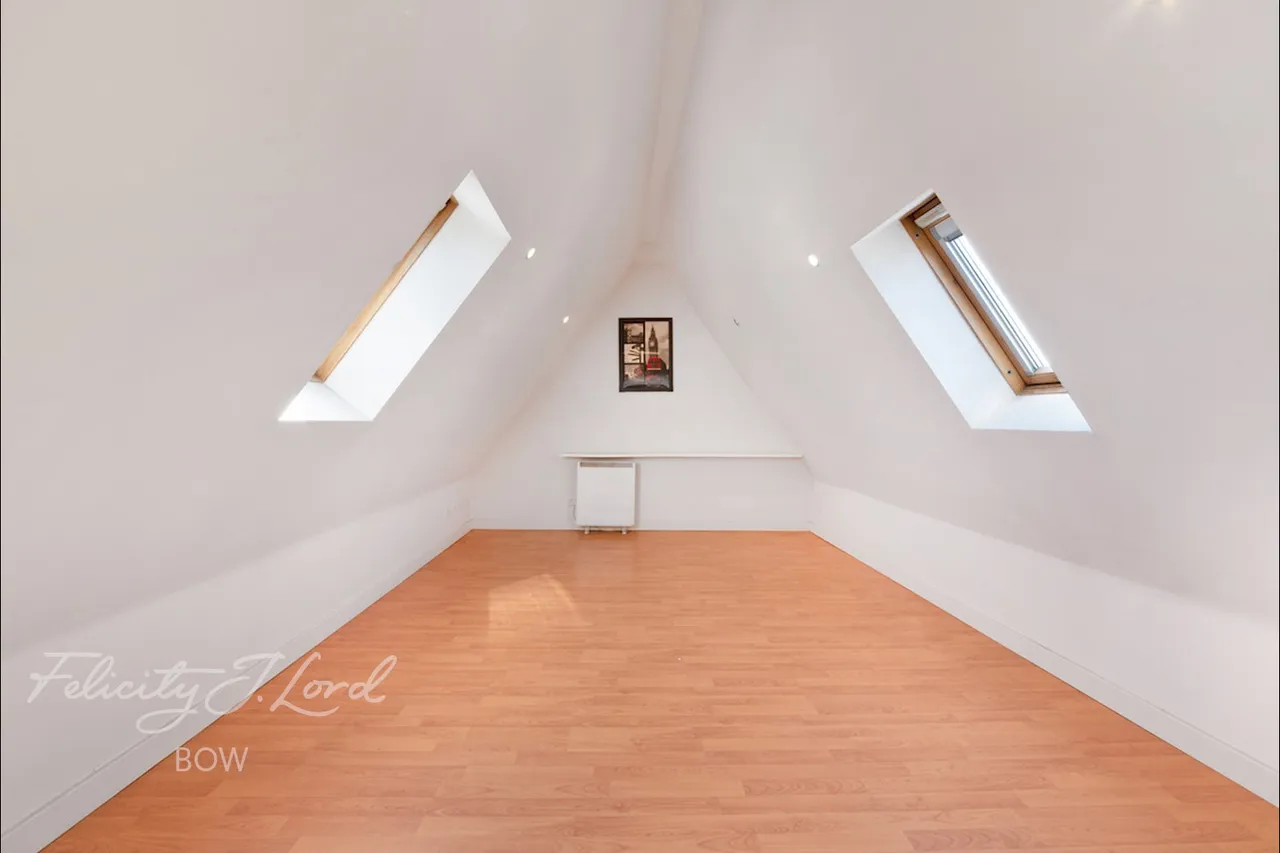 gladstone Place, London, photo 9