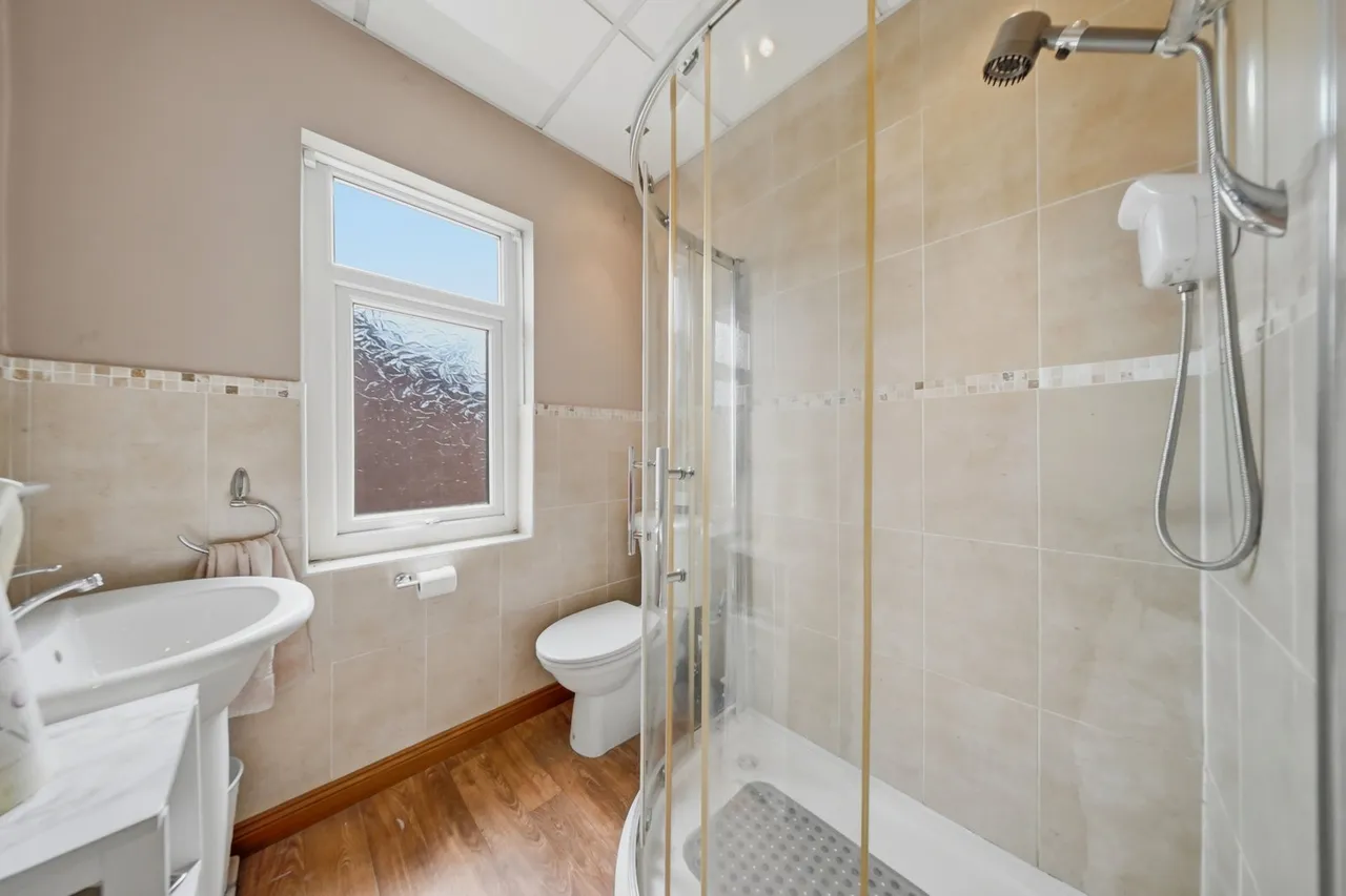 Alexandra Road, Worsley, M28, photo 12