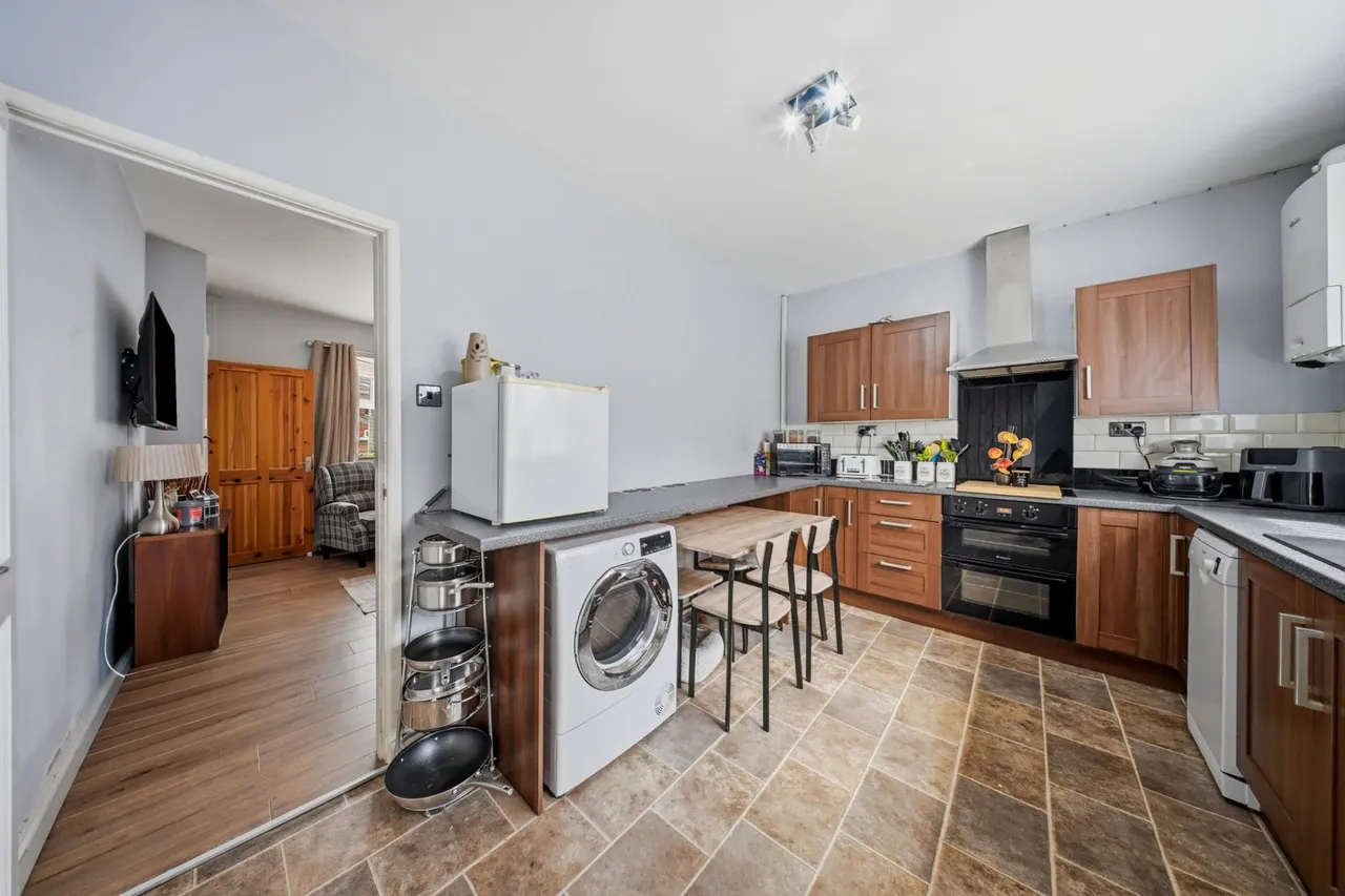 Alexandra Road, Worsley, M28, photo 6