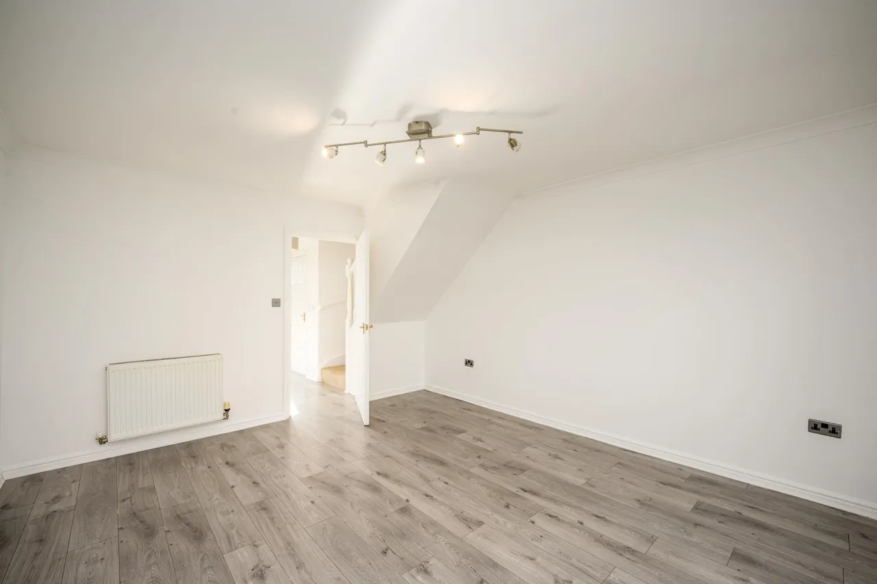 Hawksworth Crescent, Birmingham, B37, photo 4