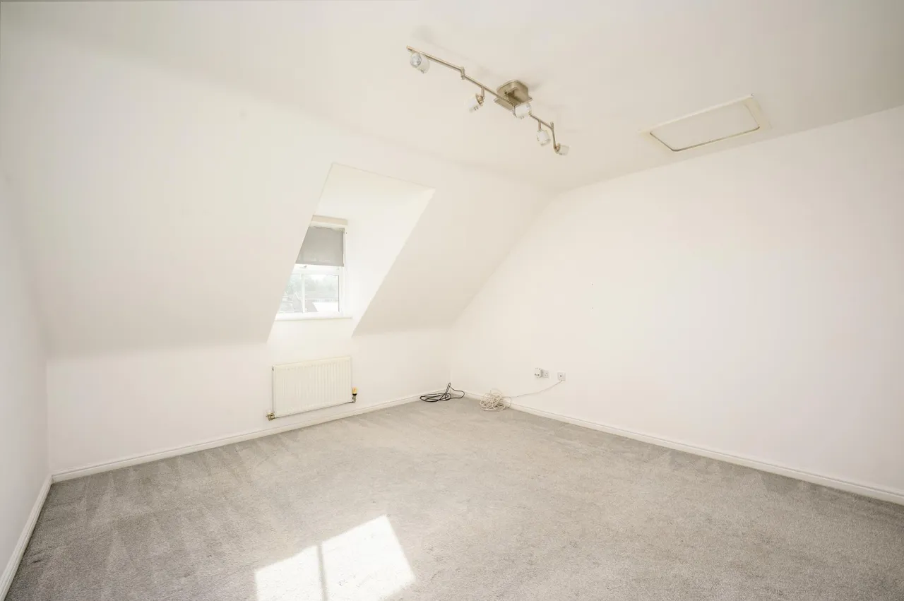 Hawksworth Crescent, Birmingham, B37, photo 18