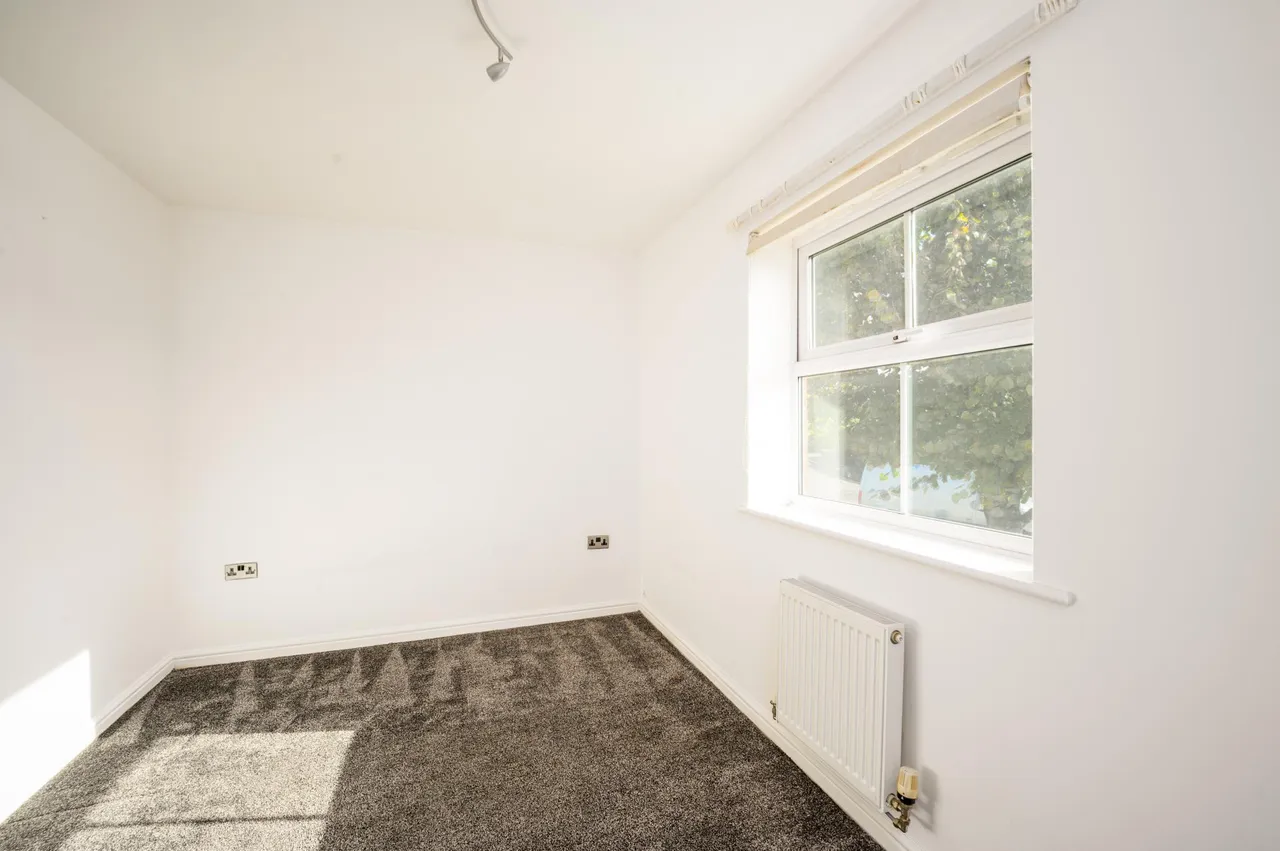 Hawksworth Crescent, Birmingham, B37, photo 10
